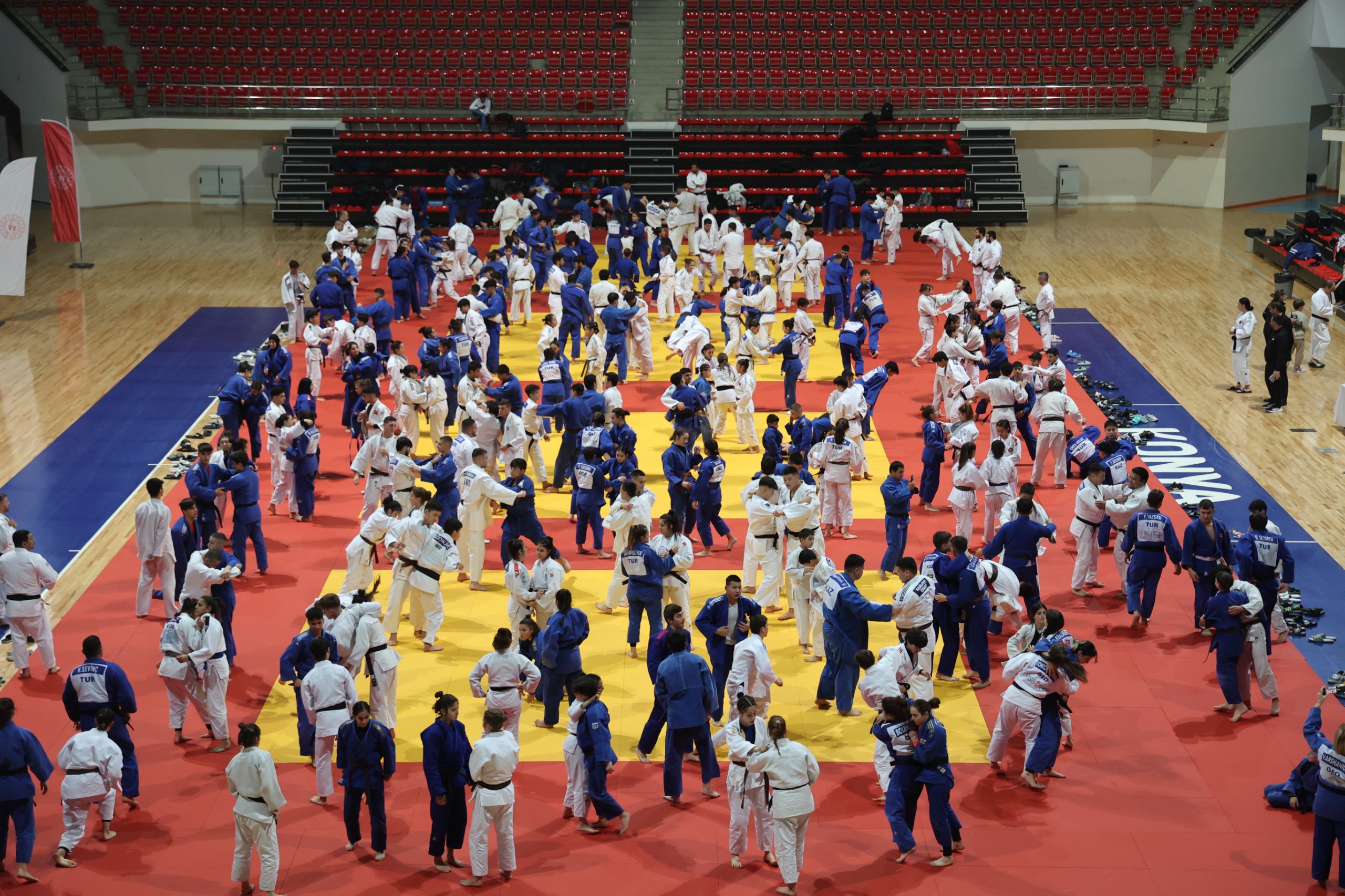 Konya’da 10 Ülkeden Judo Sporcuları Buluştu