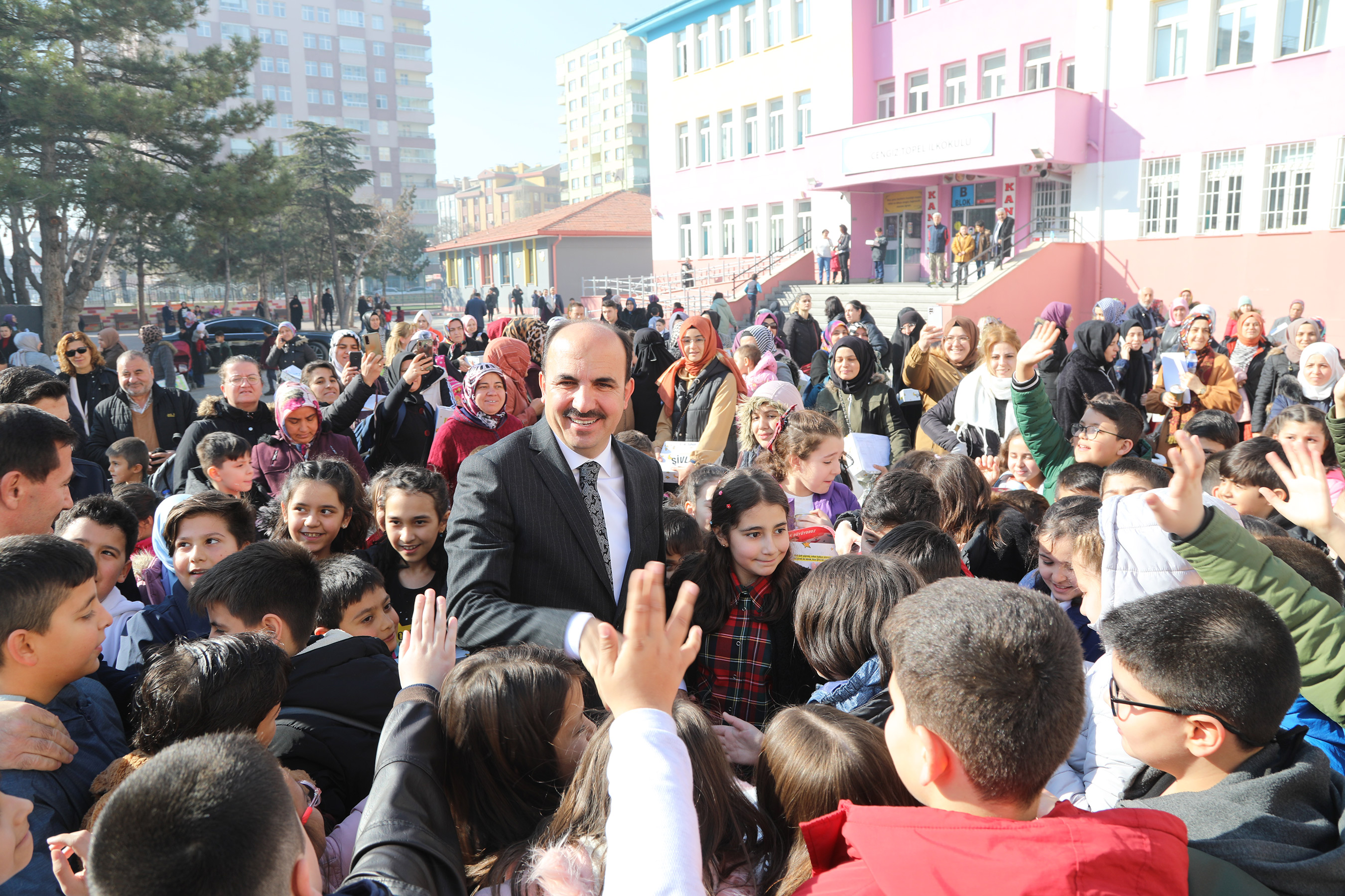 Konya Büyükşehir Belediyesi’nden Çocuklara Şivlilik Sürprizi