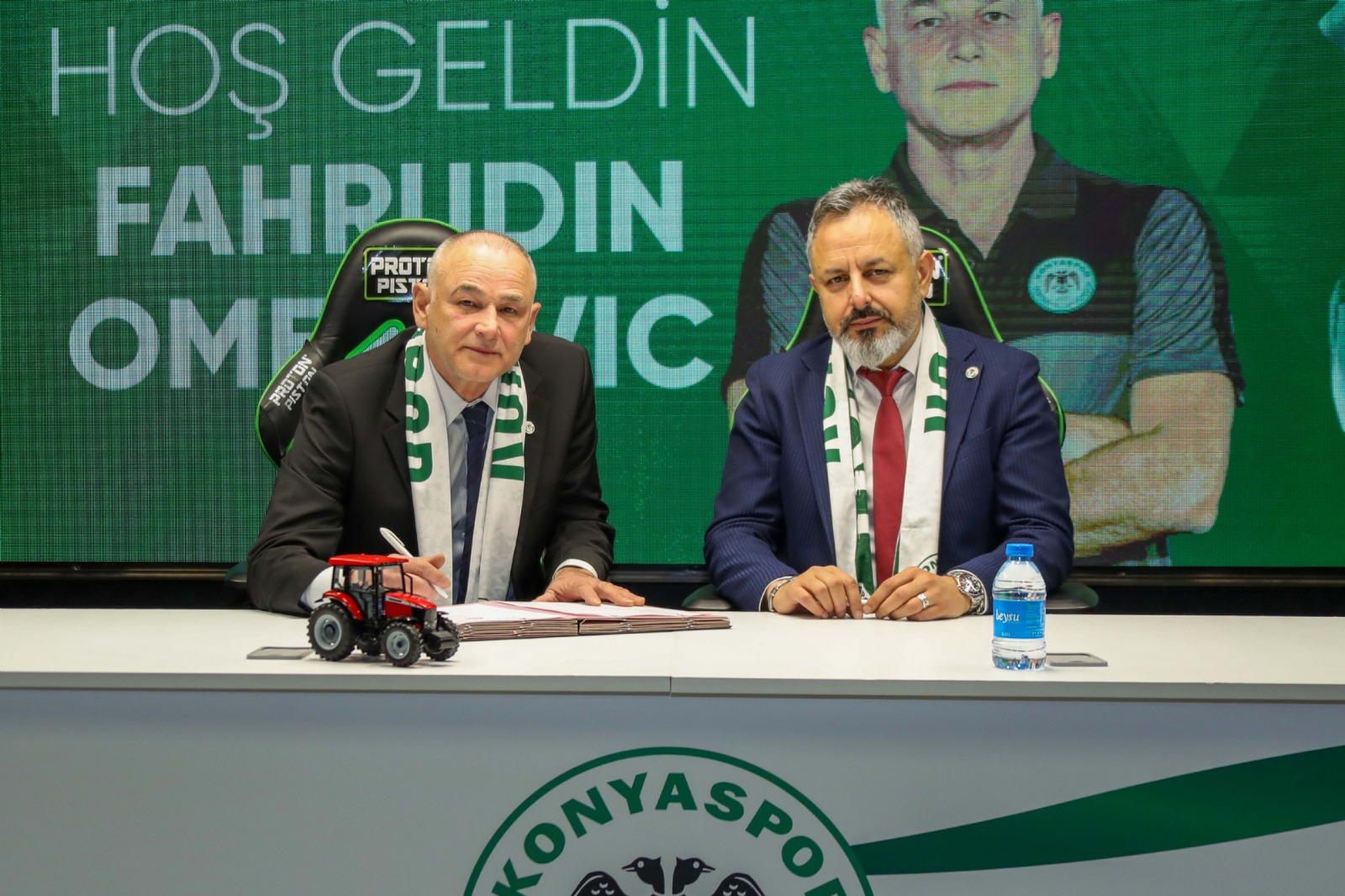 Ömerovic, Konyaspor'un başına geçti