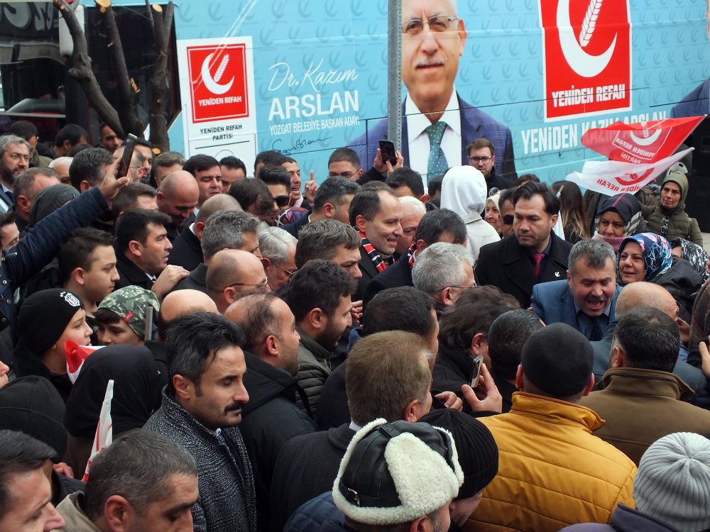 Erbakan’dan Yozgat’ta iddialı açıklama: “Seçimlerin favorisi biziz”
