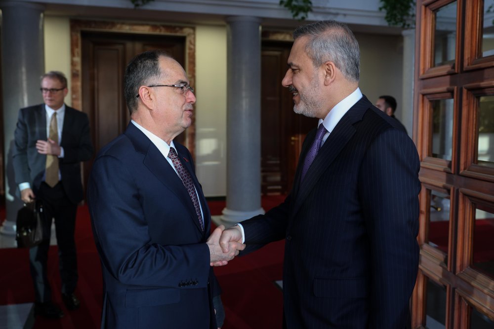 Dışişleri Bakanı Fidan, Arnavutluk’ta Önemli Temaslarda Bulundu